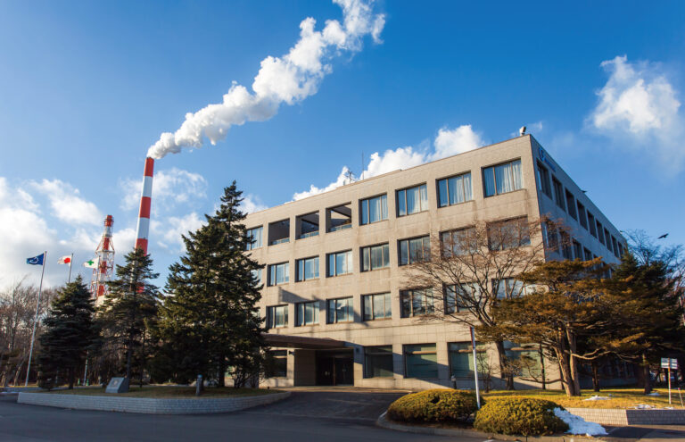 王子製紙株式会社 苫小牧工場